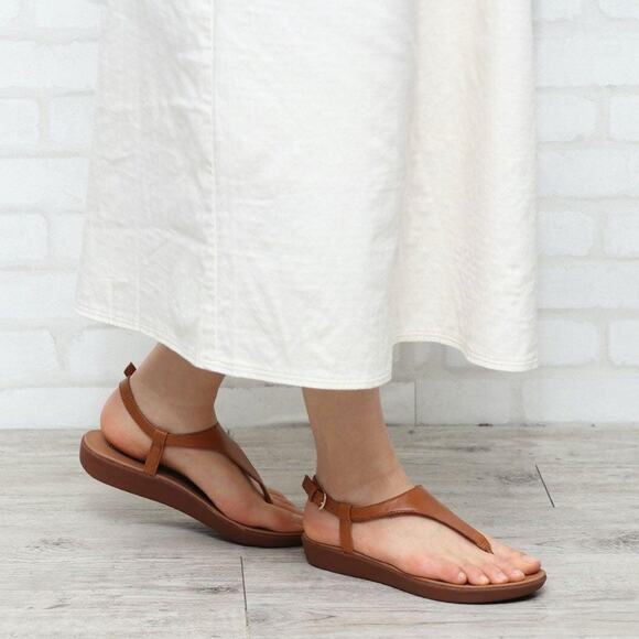 FitFlop Brown Lainey Toe-Thong Back-Strap Sandal 8.5 - Picture 1 of 11